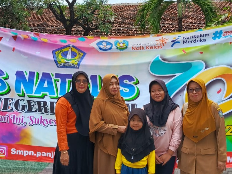 Lomba desain batik dies natalis SMPN 1 Panji